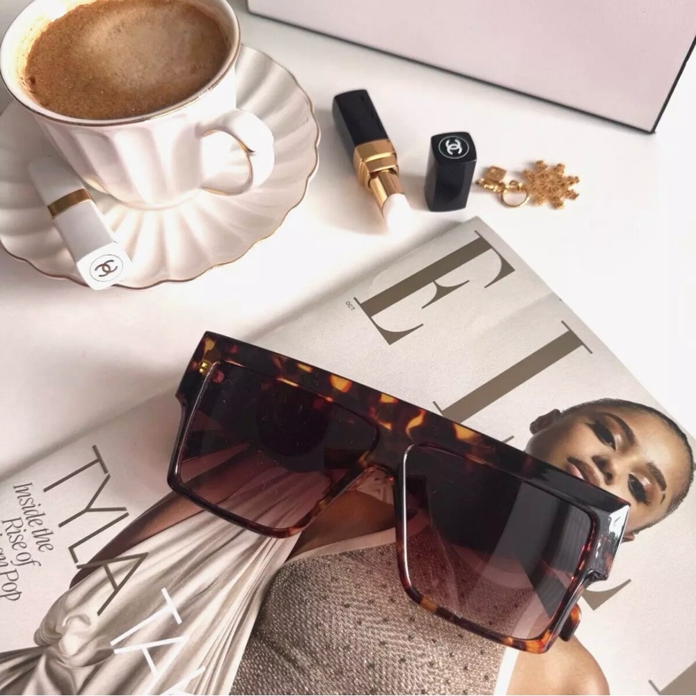 💖LAST PAIR! BRAND NEW! CELEB VINTAGE STYLE SUNNIES SUNGLASSES💖